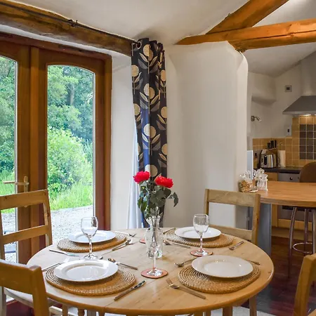 Goal Farm * Hellifield