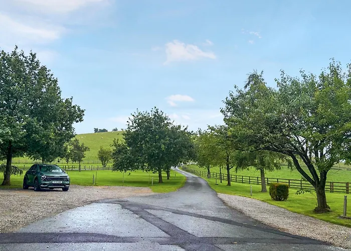 Goal Farm * Hellifield